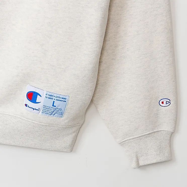 CREW NECK SWEATSHIRT