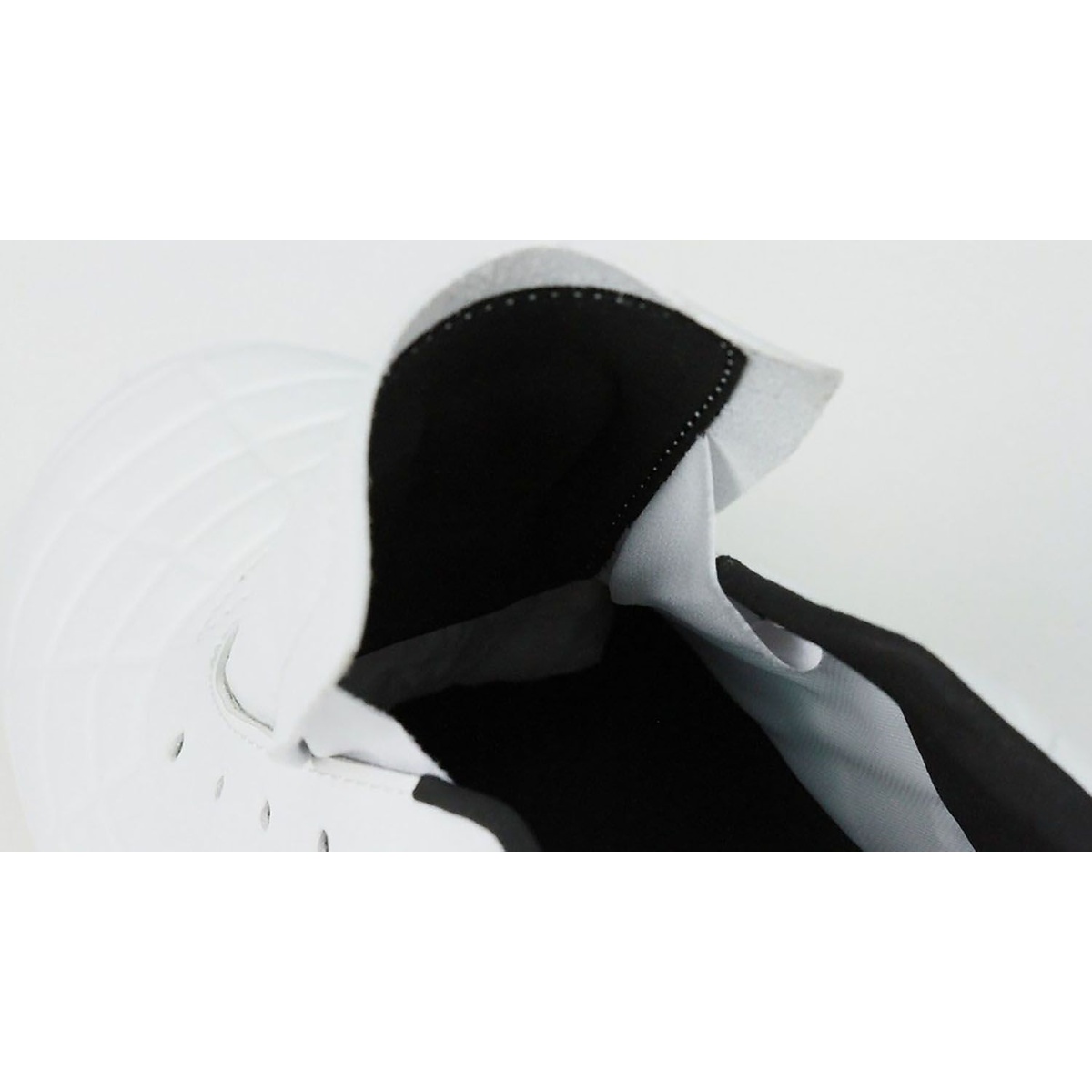 リガレスタ プロエーダブリュー(Ligaresta  Pro-aw)