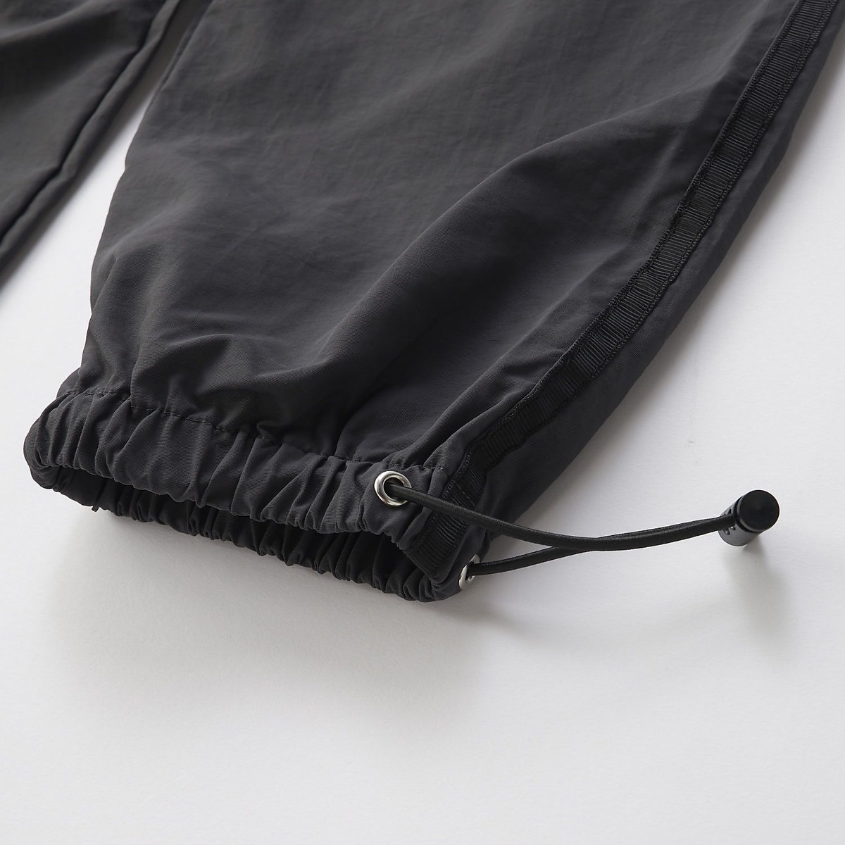 FILAナイロンパンツ