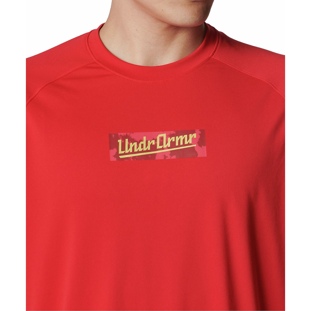 UA TECH GRAPHIC SS T SHIRT