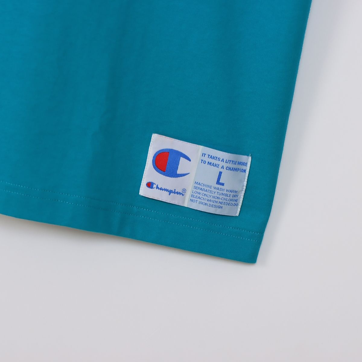 SHORT SLEEVE T-SHIRT