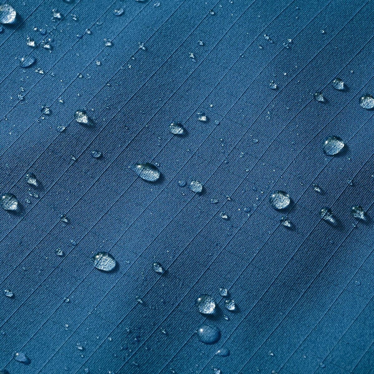 【THE THIRD by UMBRO】半袖ピステトップ