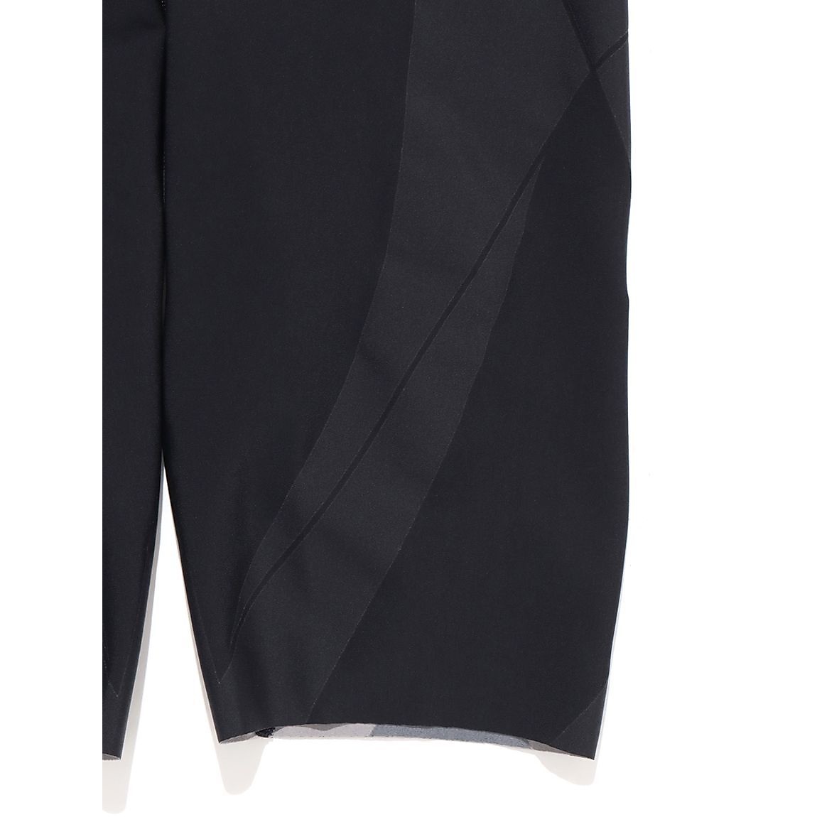 GENERATOR MODEL 2.0ハーフ