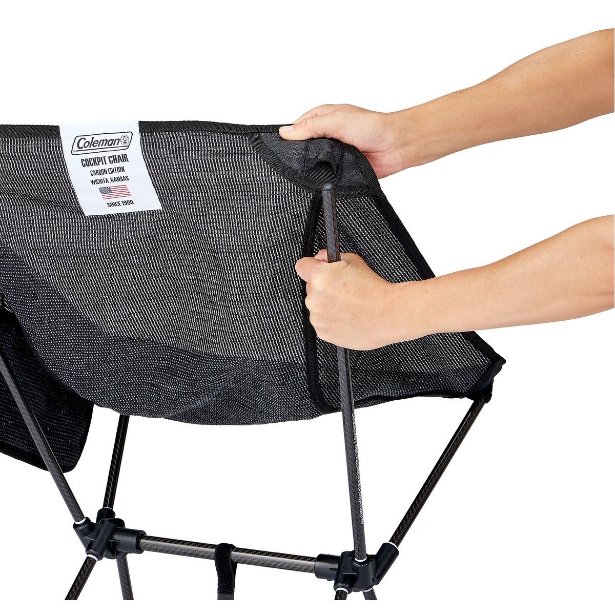 コックピットチェア カーボンエディション(プラチナムブラック)