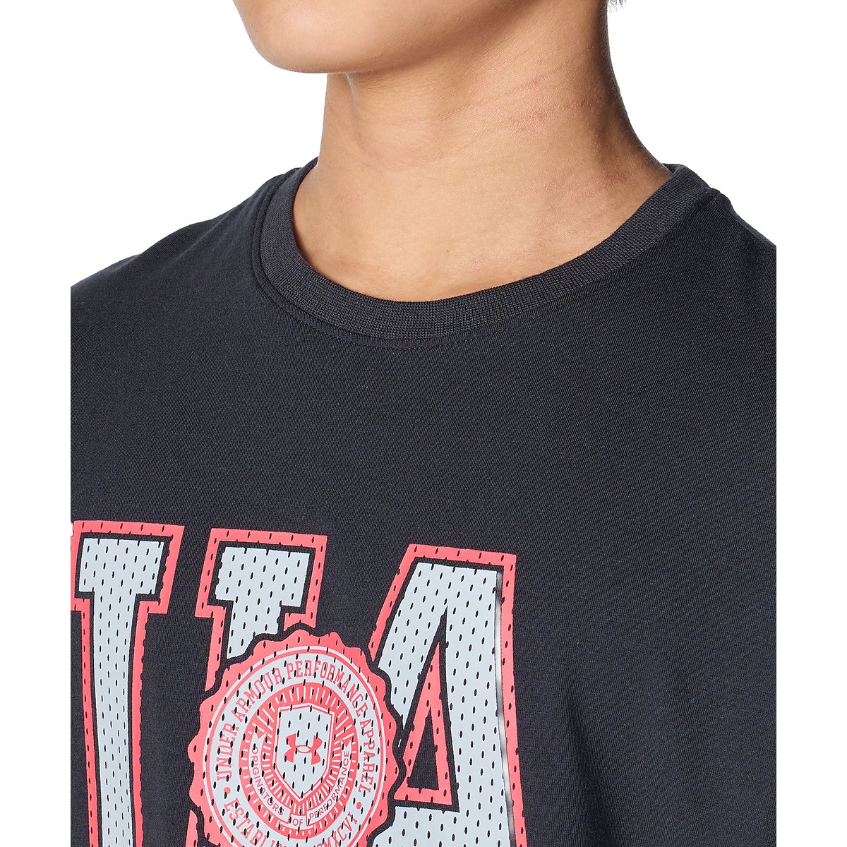 UA PERFORMANCE COTTON VARSITY LOGO LONG SLEEVE T-SHIRT