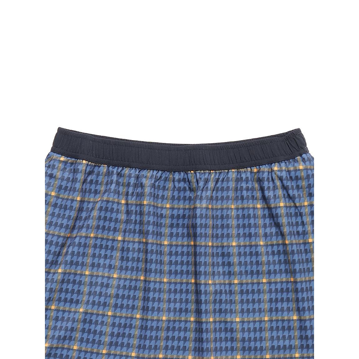 リバーシブルスコート