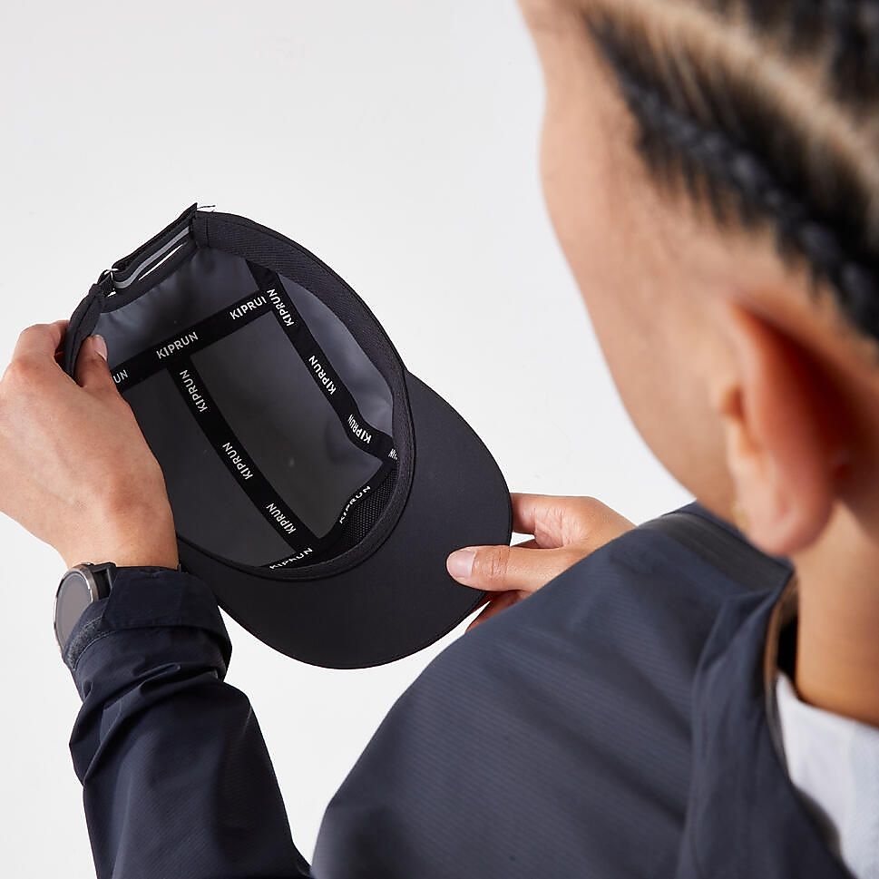 ランニングキャップ