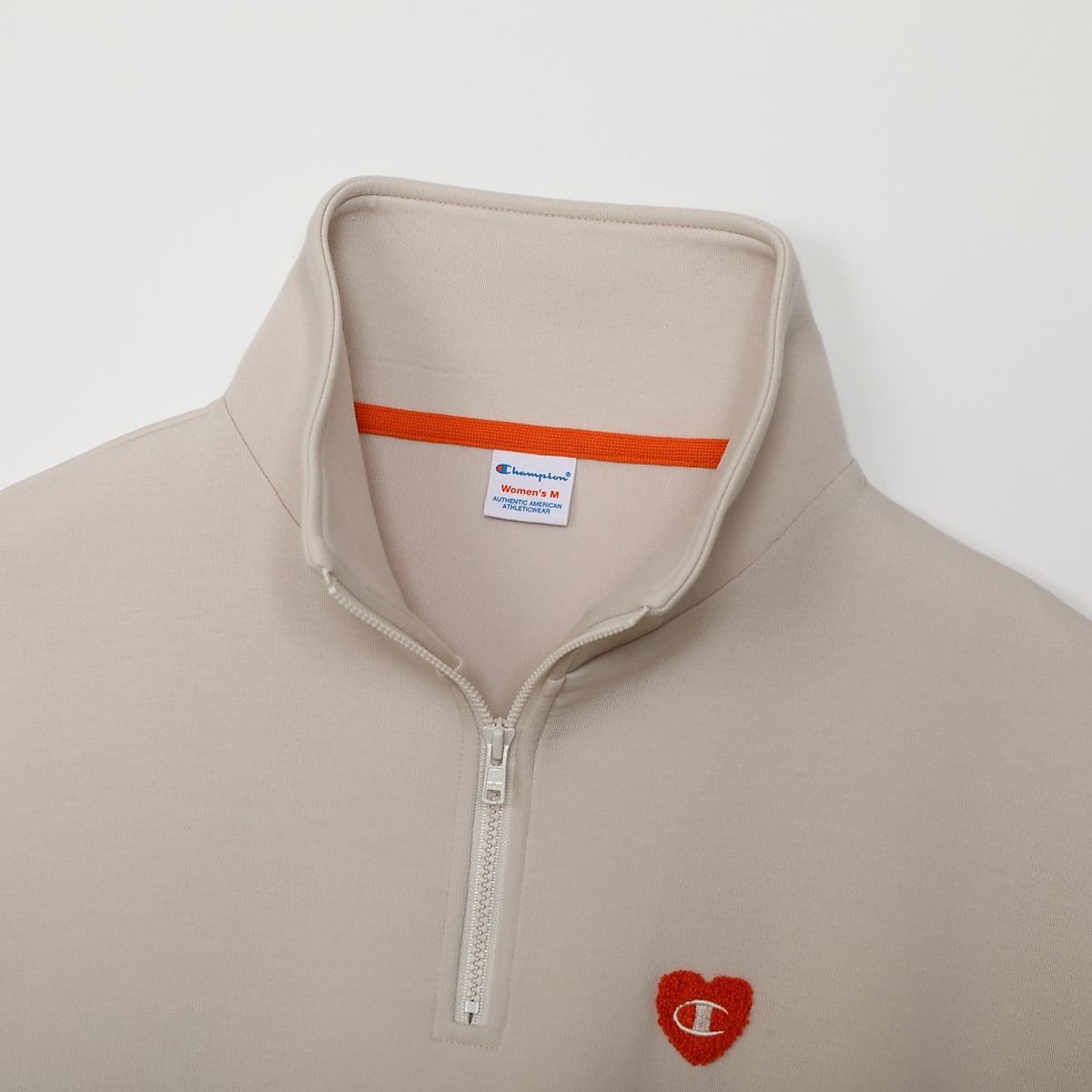HALF ZIP SWEATSHIRT