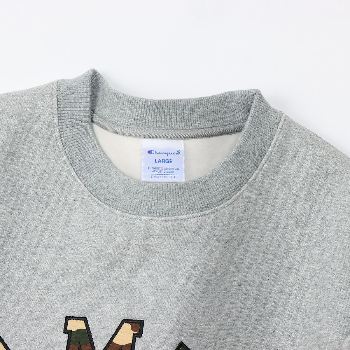 CREW NECK SWEATSHIRT