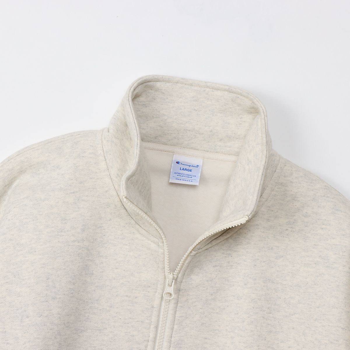 HALF ZIP SWEATSHIRT