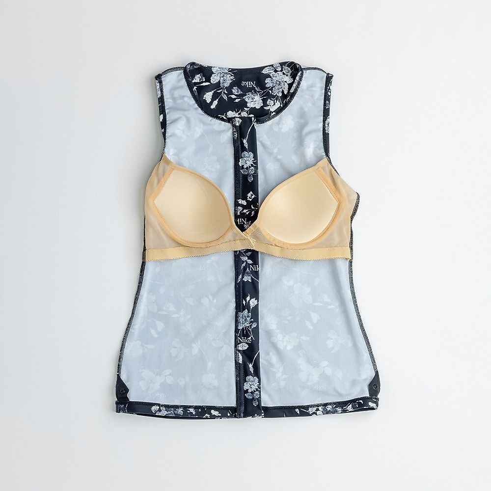 ナイキ FA25 総柄ジップ付き袖なしセパレーツ