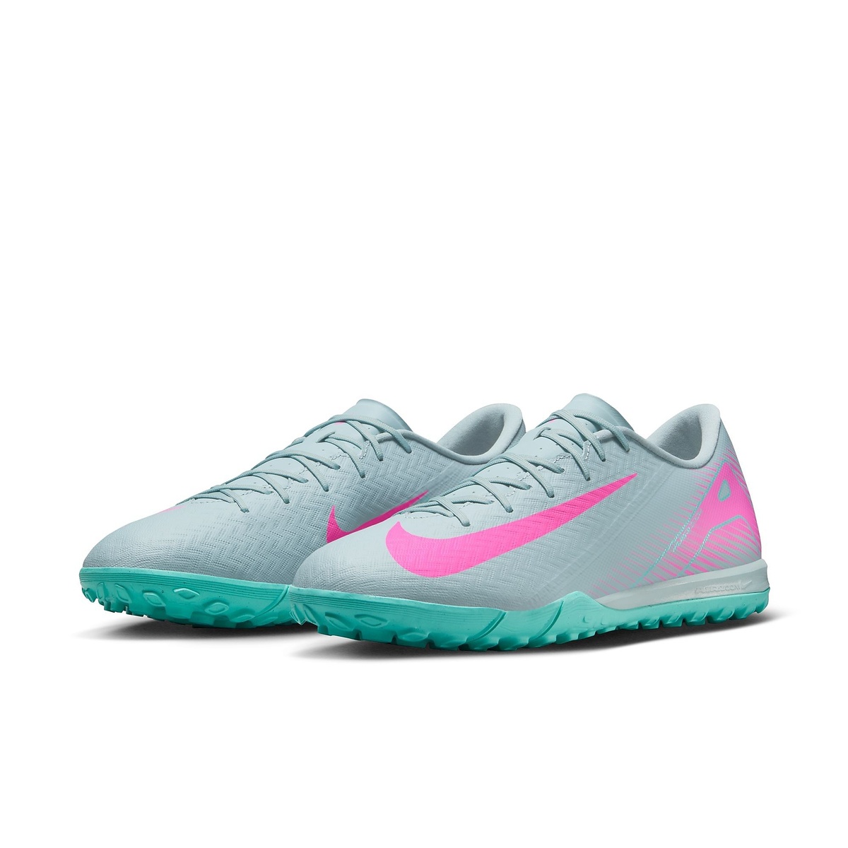 ナイキ ズーム ヴェイパー 16 アカデミー TF