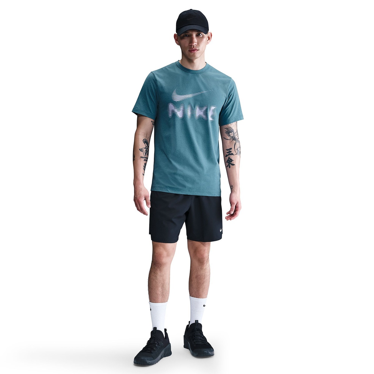 ナイキ DF UV HYVERSE GFX S/S トップ