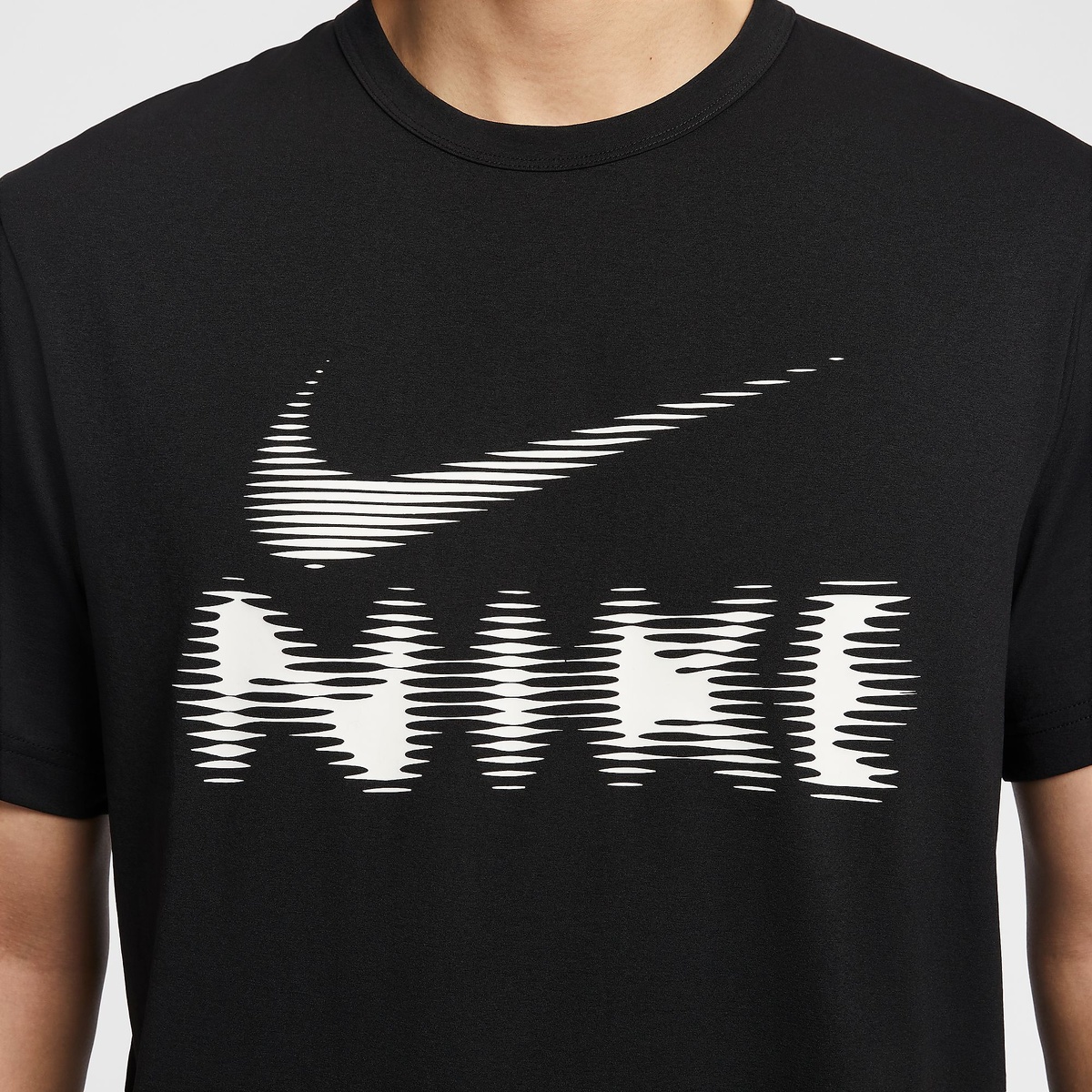 ナイキ DF UV HYVERSE GFX S/S トップ