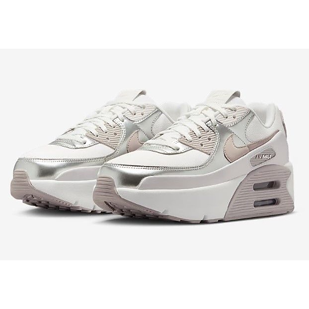 ナイキ エア マックス 90 LV8