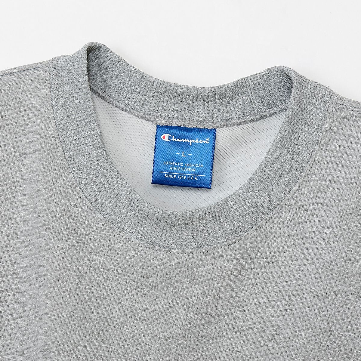 CREW NECK SWEATSHIRT