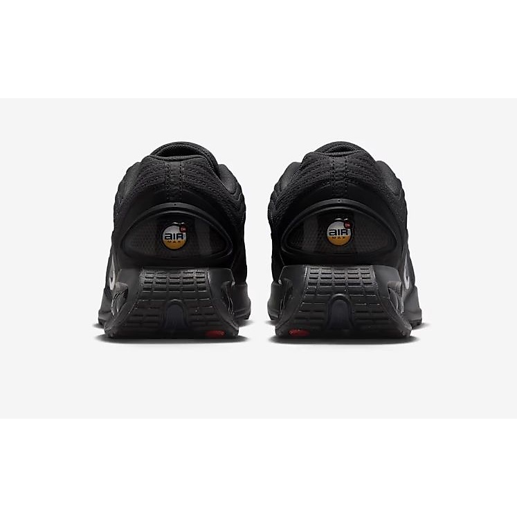 ナイキ エア マックス DN WTR