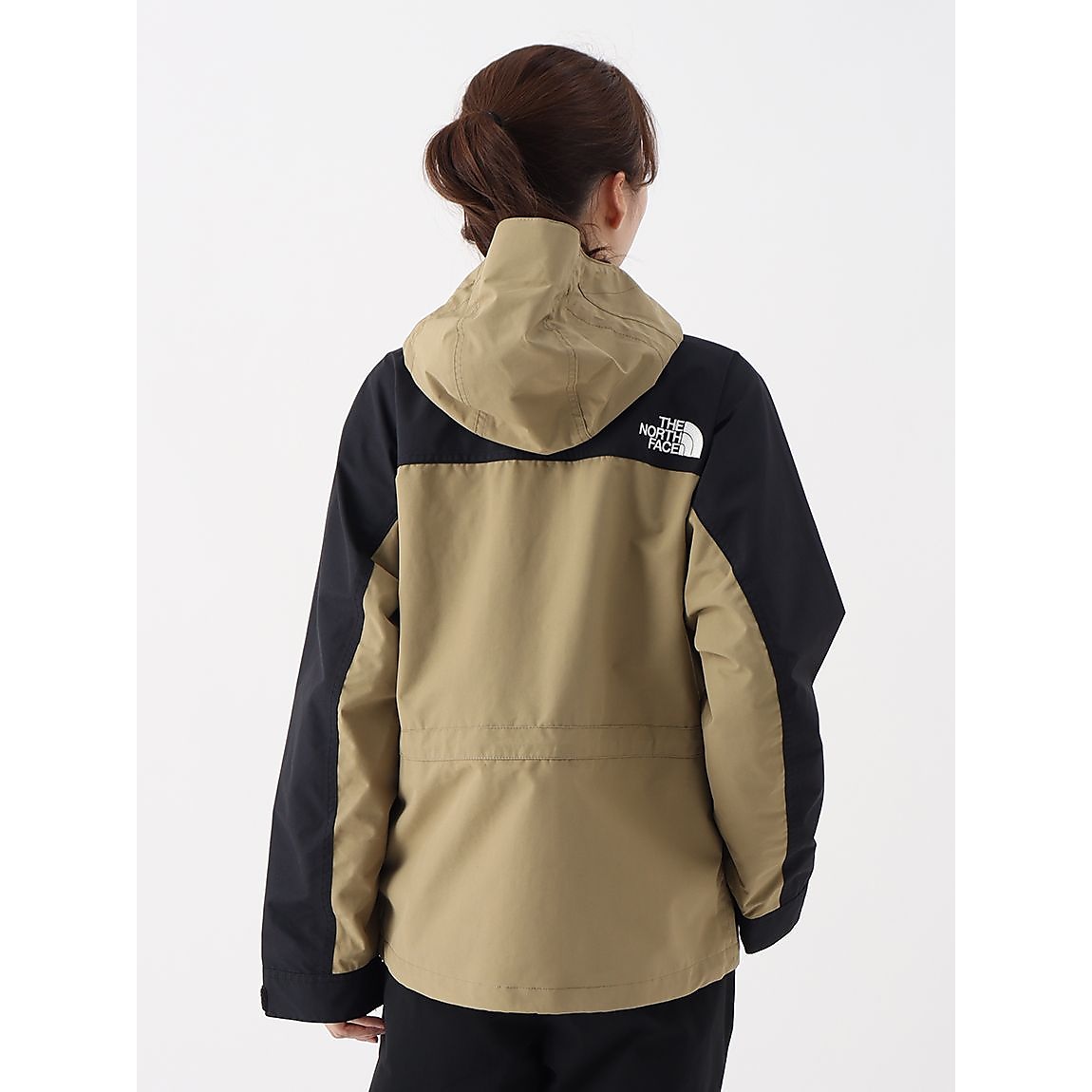 Mountain Light Jacket　 (マウンテンライトジャケット)