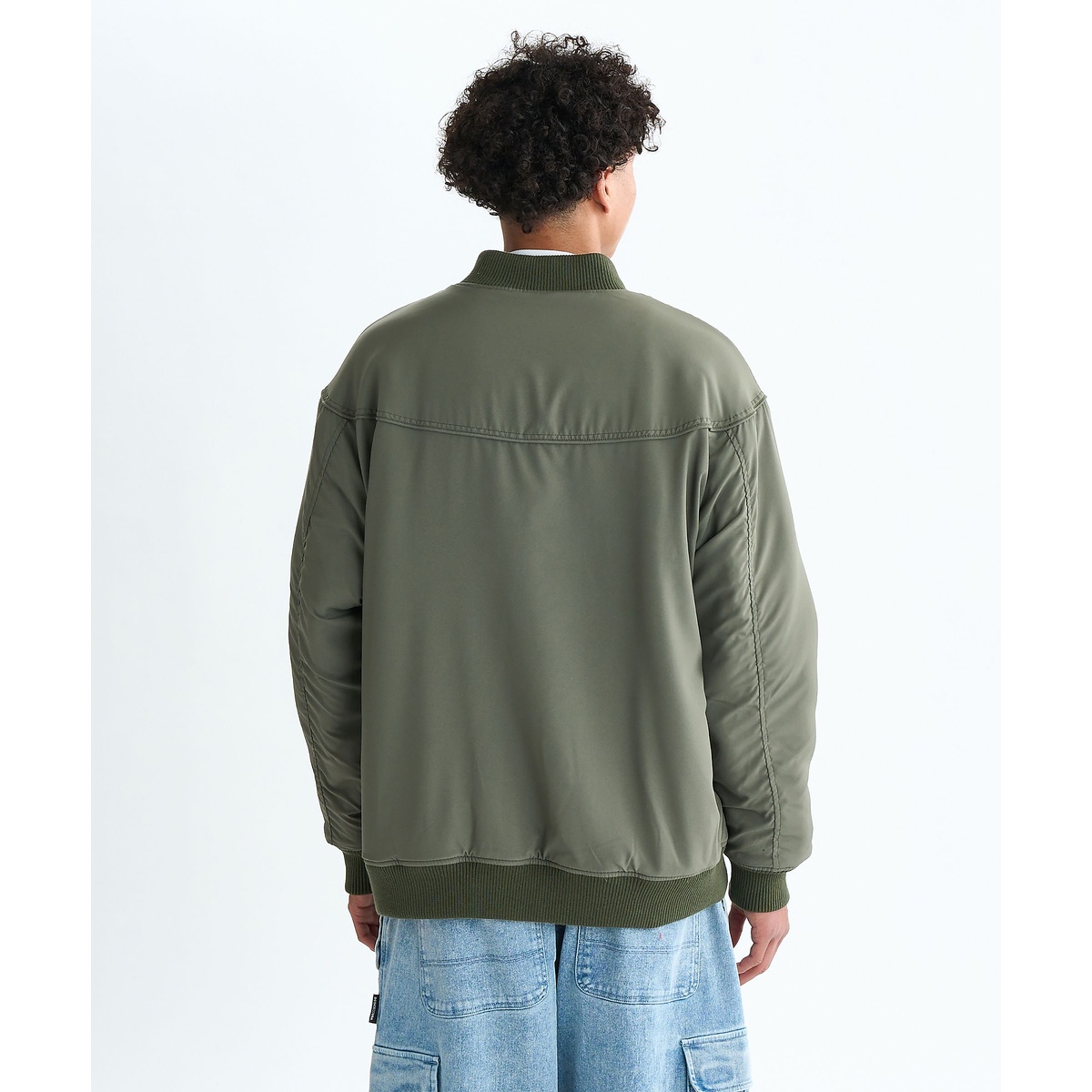 25 REVERSIBLE STAND JACKET