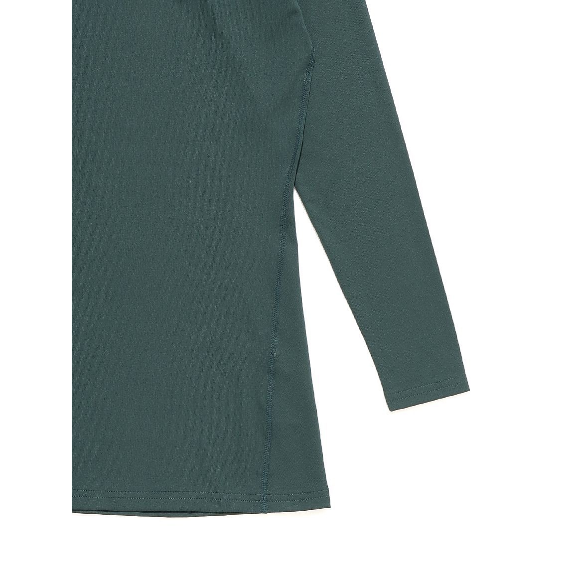 長袖ストレッチアンダー