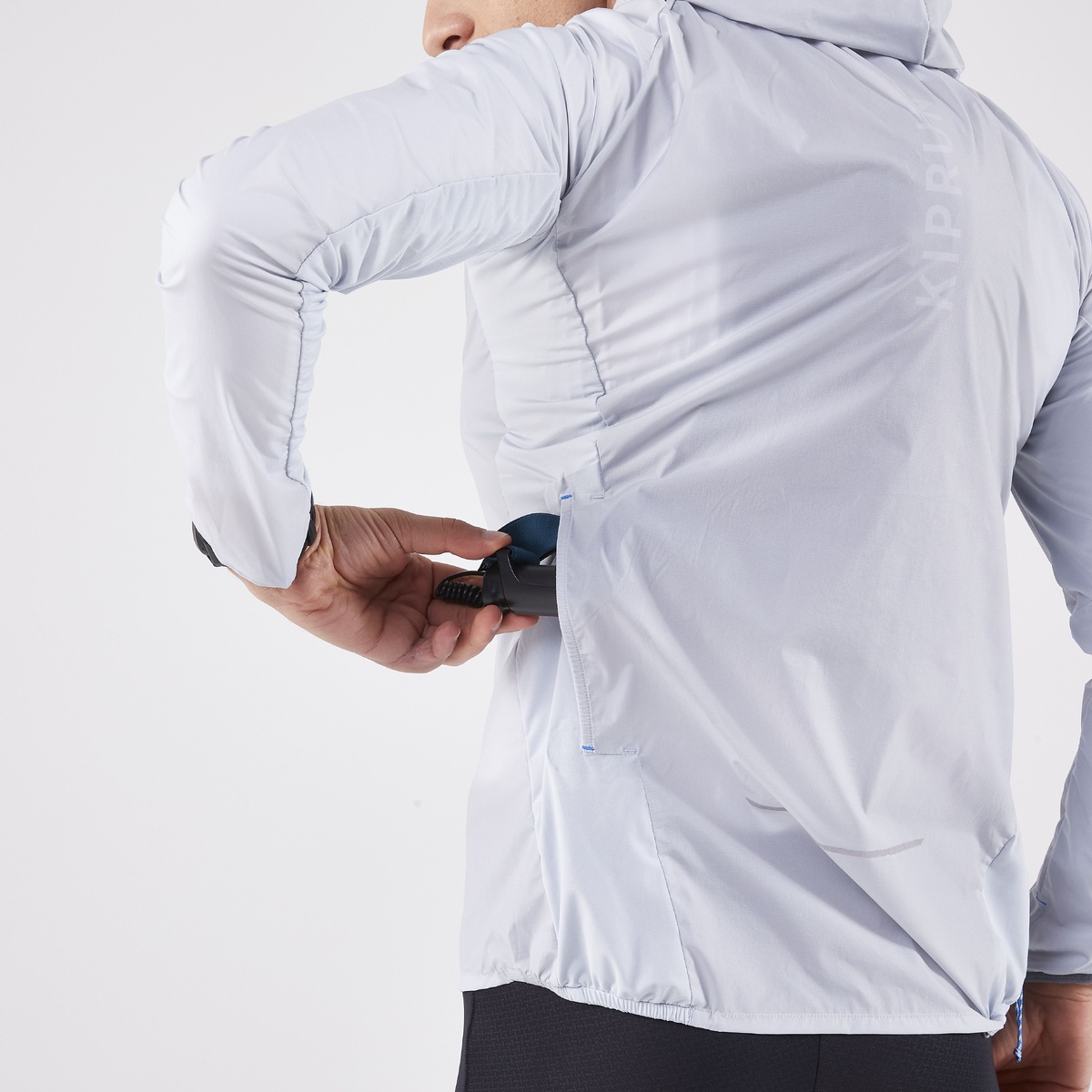 ウィンドブレーカー