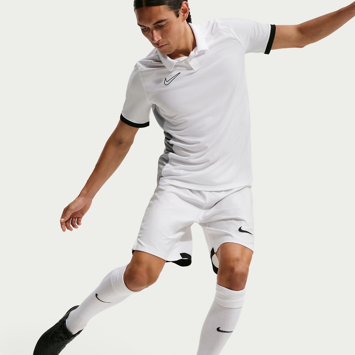 M NK DF LASER VI SHORT W