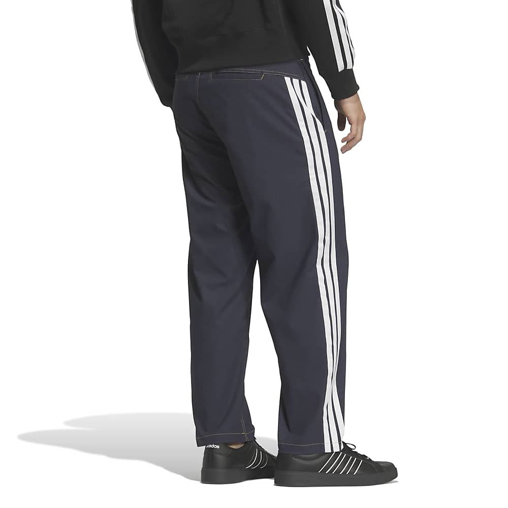 M DENIM テーパードパンツ