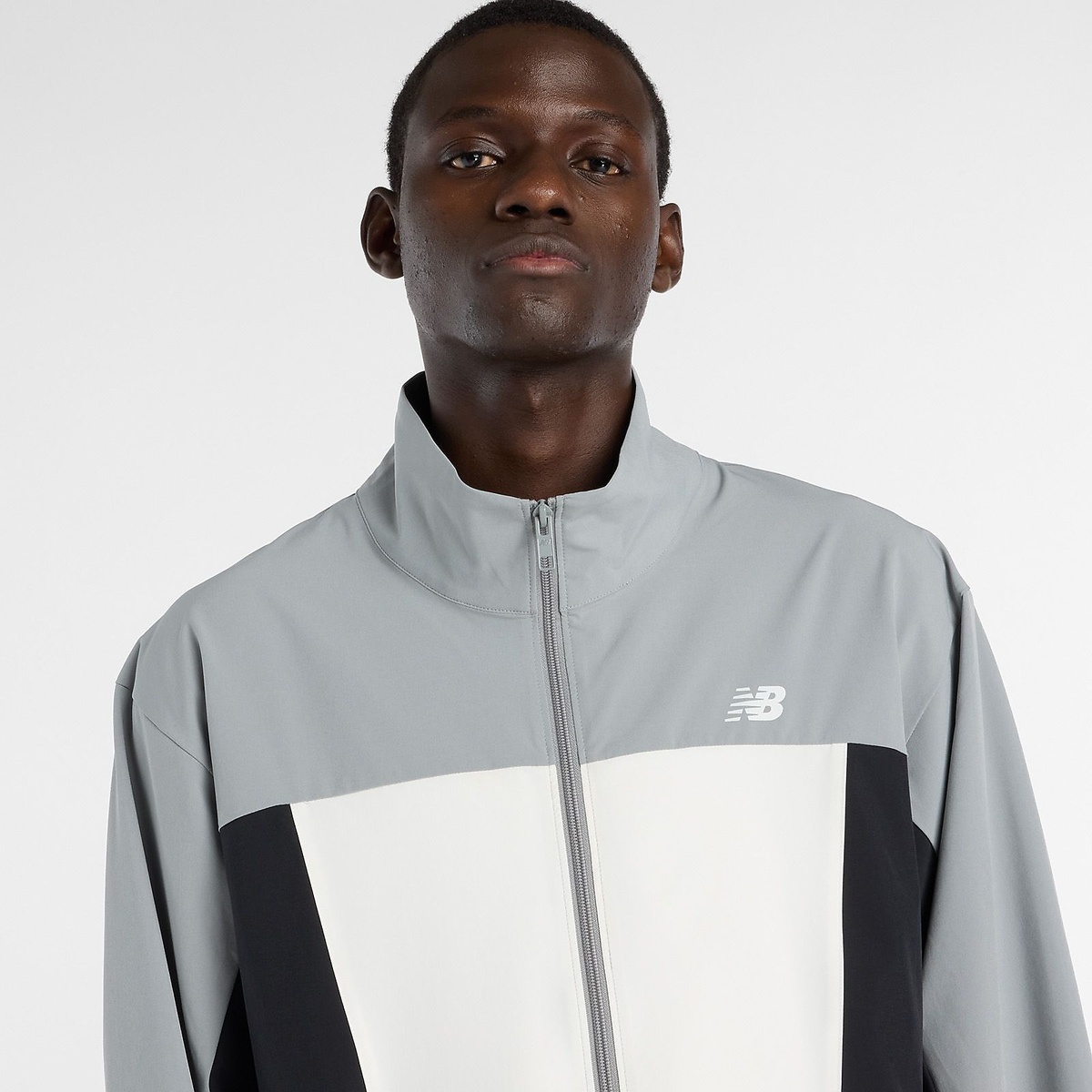 ウーブントラックジャケット