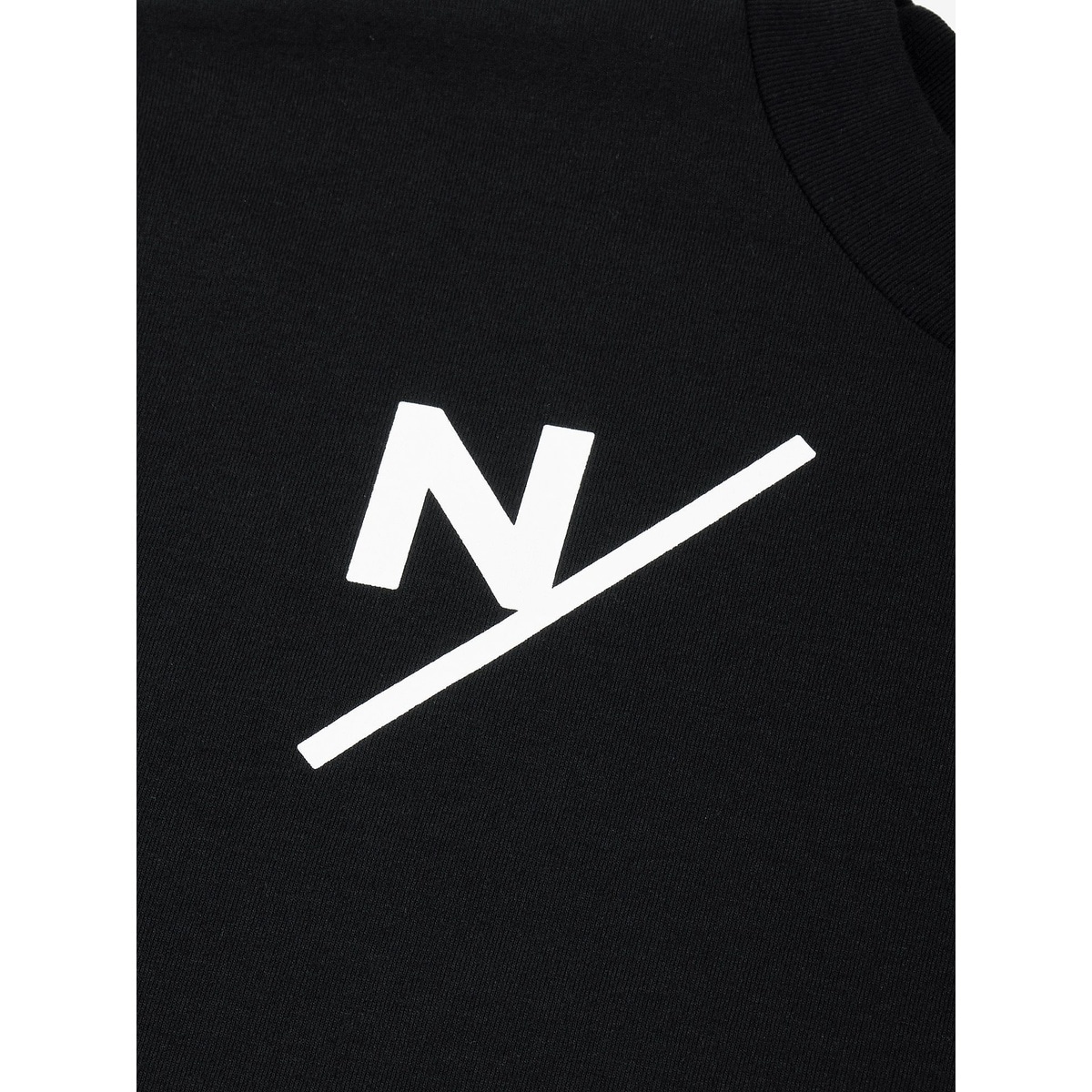 GRAPHIC TEE 1