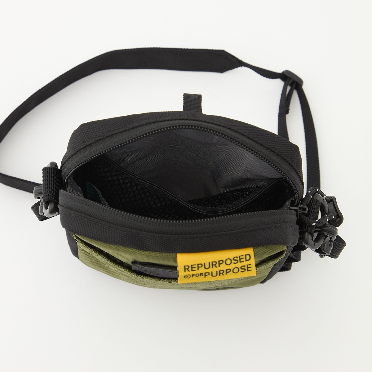 ハーベスト マテリアル モジュラー トラベル ポーチ(HARVEST MATERIAL MODULAR TRAVEL POUCH)