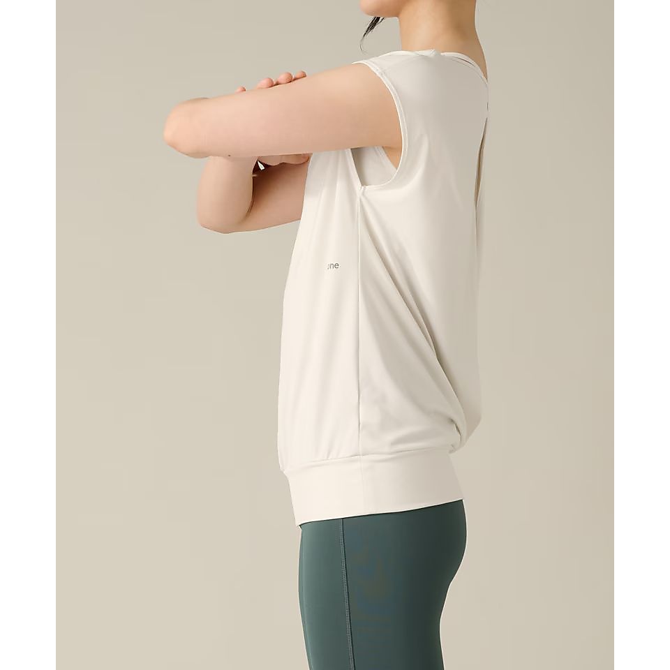 Real Stone フレンチスリーブトップ OW