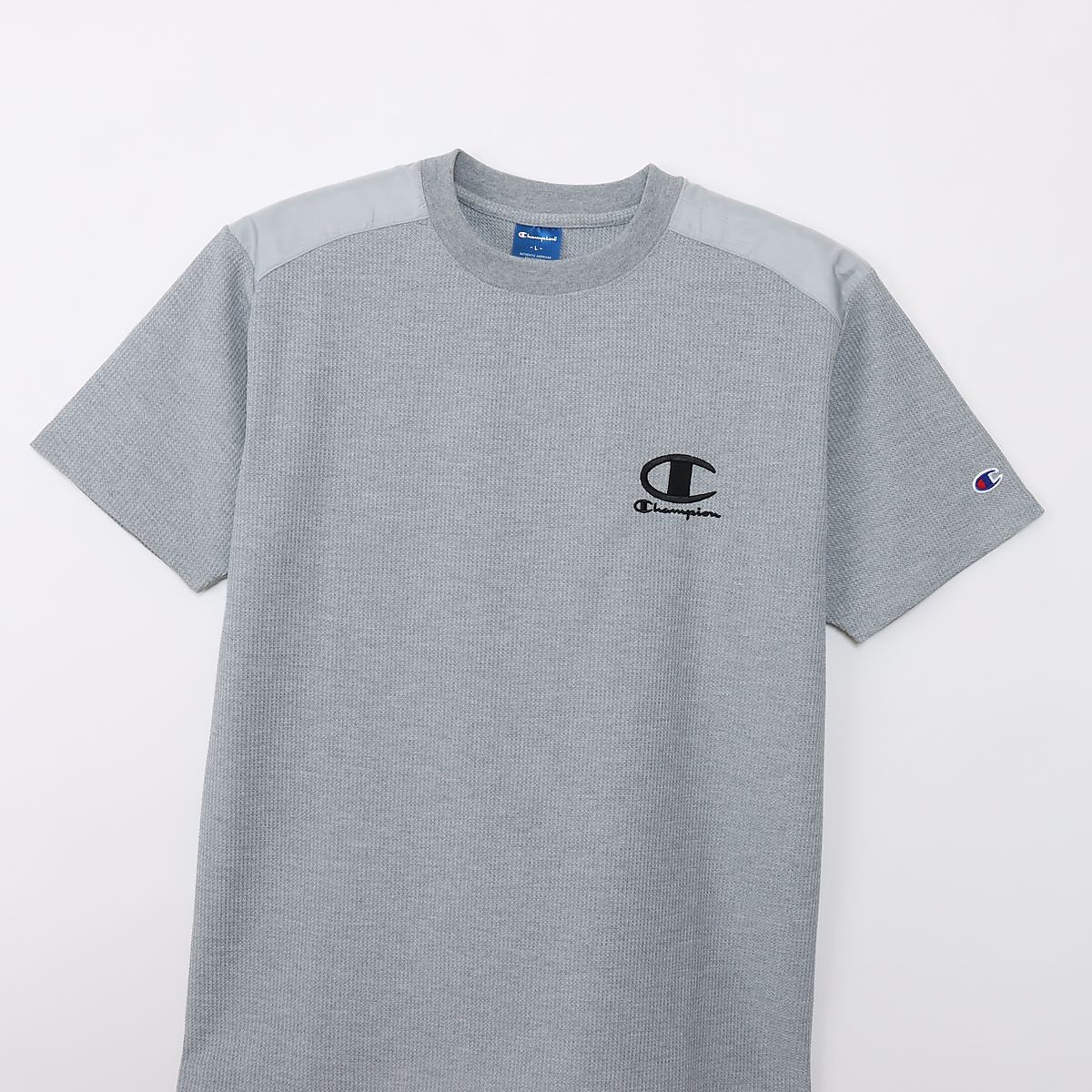 SHORT SLEEVE T-SHIRT