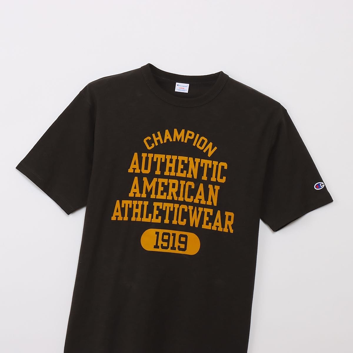 SHORT SLEEVE T-SHIRT