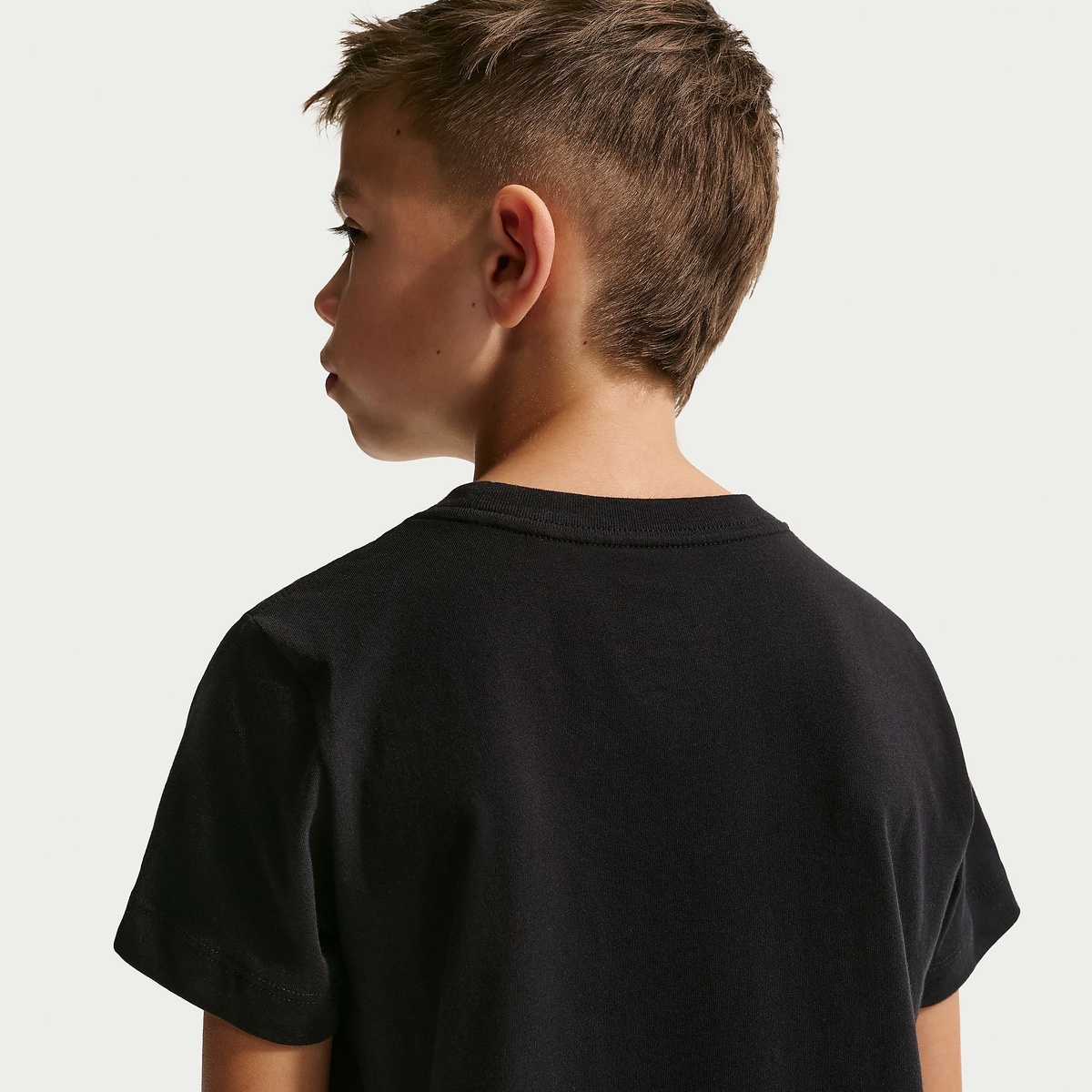 ナイキ YTH NSW BOXY REST S/S Tシャツ