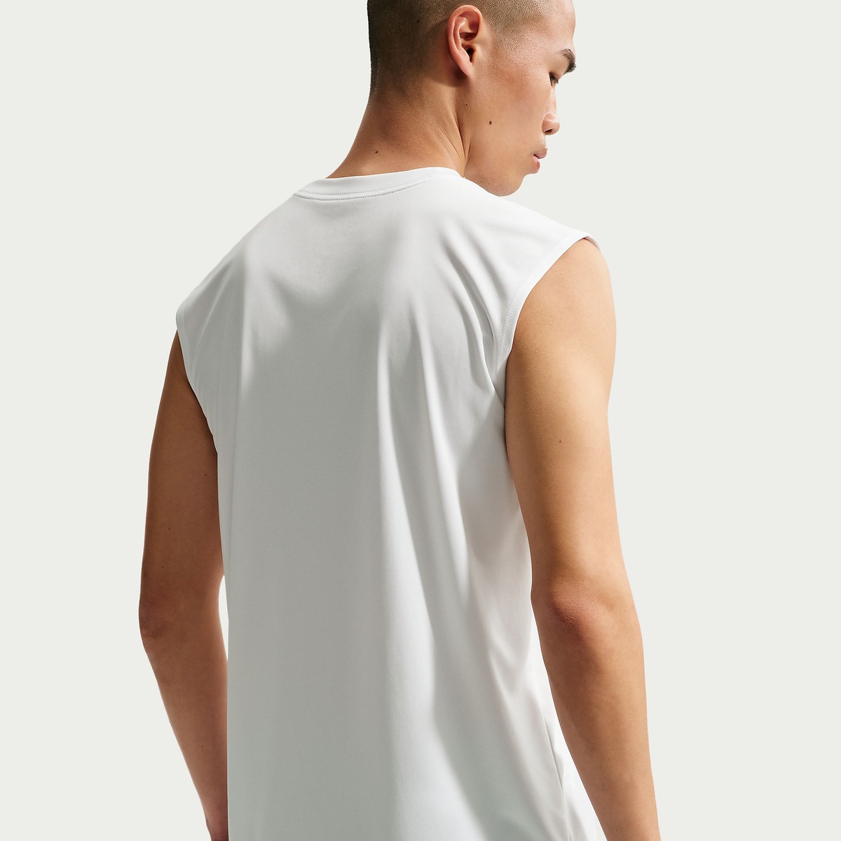 ナイキ DF STD SLVLS フレックス S/S Tシャツ