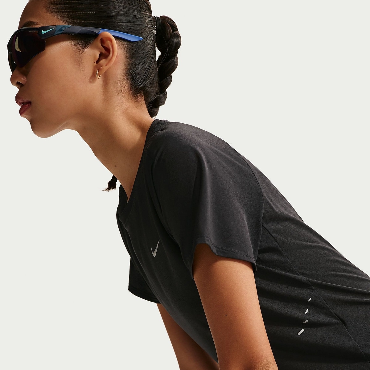 ナイキ ウィメンズ SWFT NVLT BRTHE S/S トップ