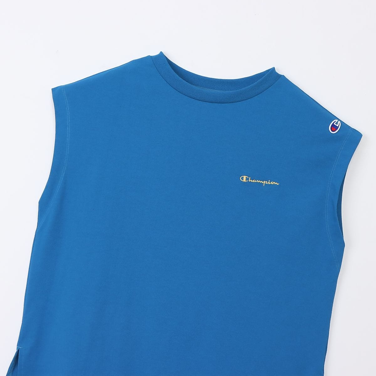 SLEEVELESS SHIRT