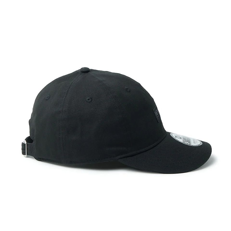 930 METAL FLAG BLK
