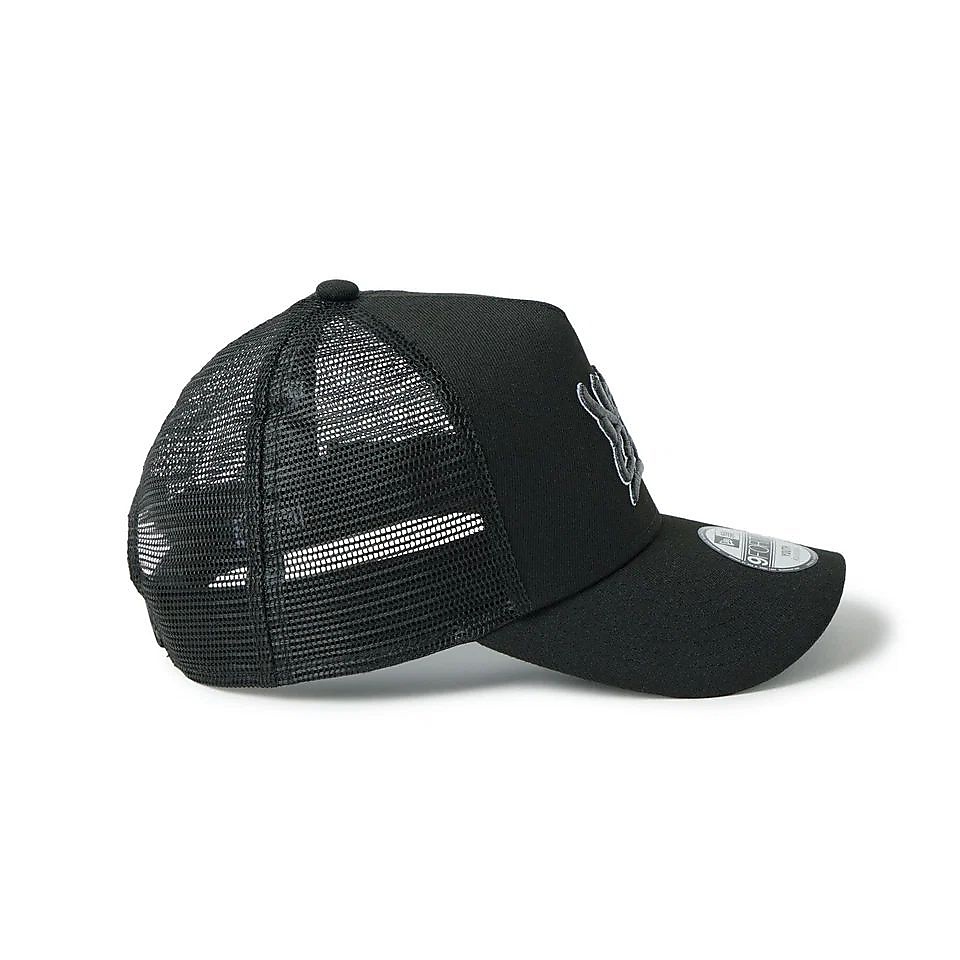 YTH 940AFTR WALL BLK