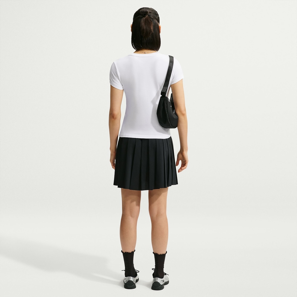 ナイキ W NSW CHLL KNT MD CRP S/S Tシャツ