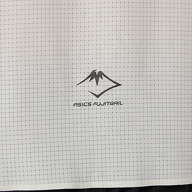 FUJITRAIL ELITE GRAPHIC SS TOP