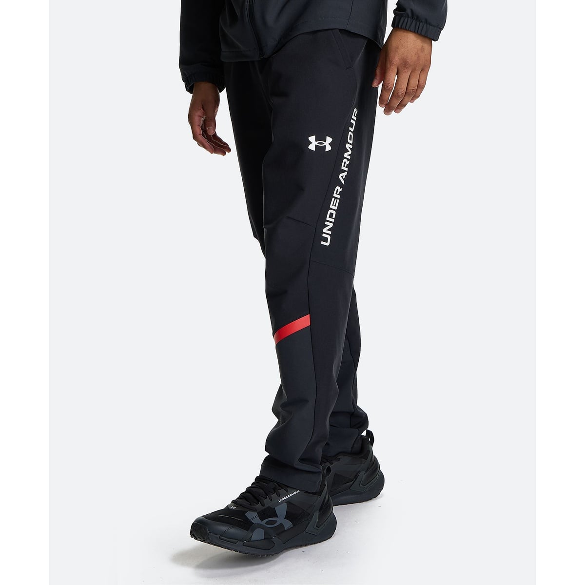 UA BRUSHED WOVEN PANTS