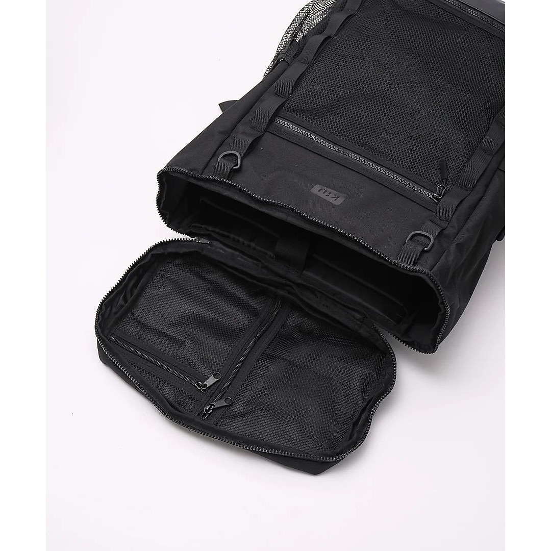 SQUARE BACKPACK