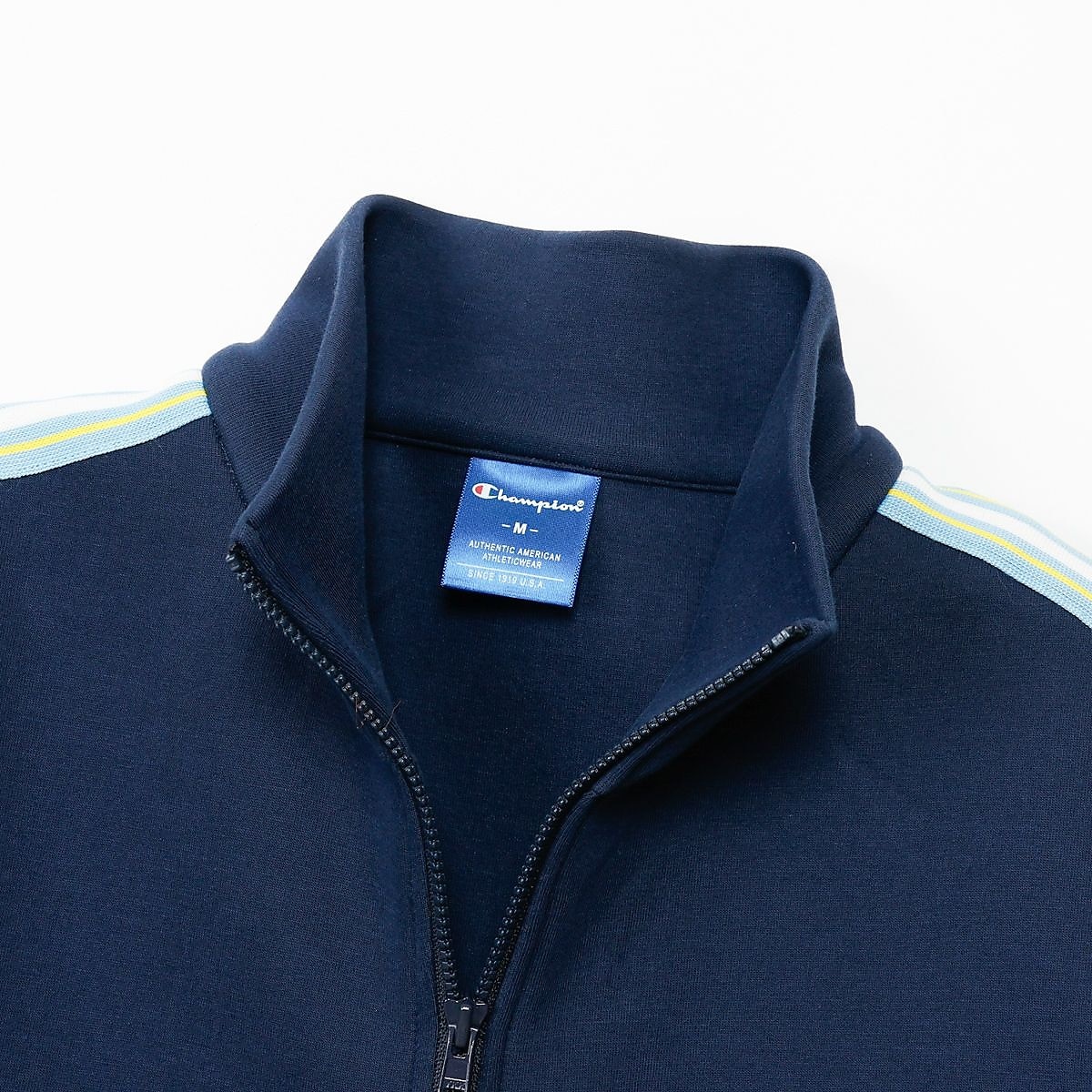 ZIP CARDIGAN