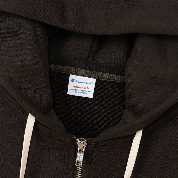 W ZIP HOODED SWEATSHIRT