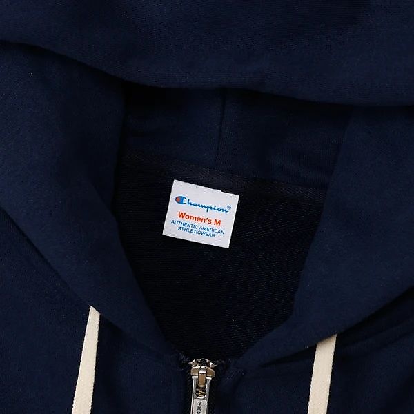 W ZIP HOODED SWEATSHIRT
