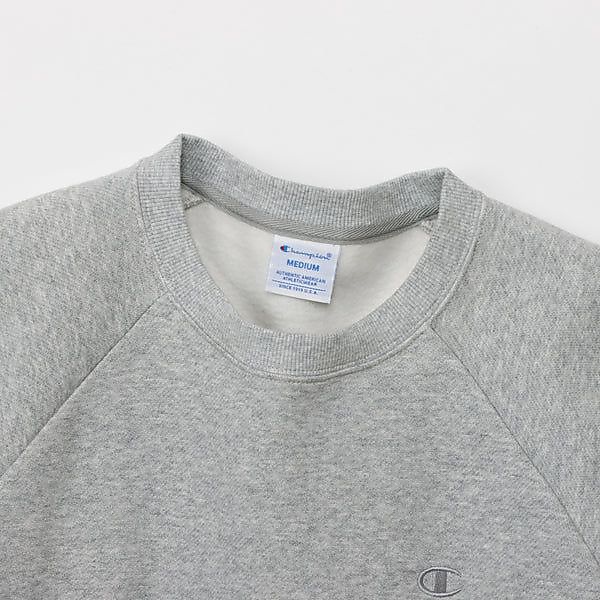 RAGLAN SLEEVE SWEATSHIRT