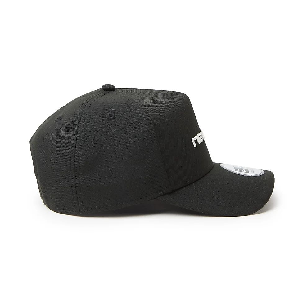 940AF NAME LOGO BLK
