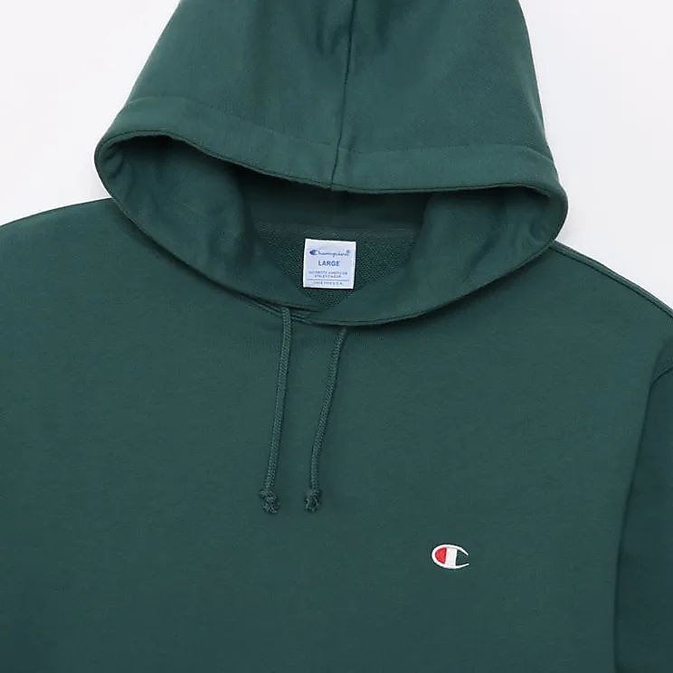 HOODED SWEATSHIRT