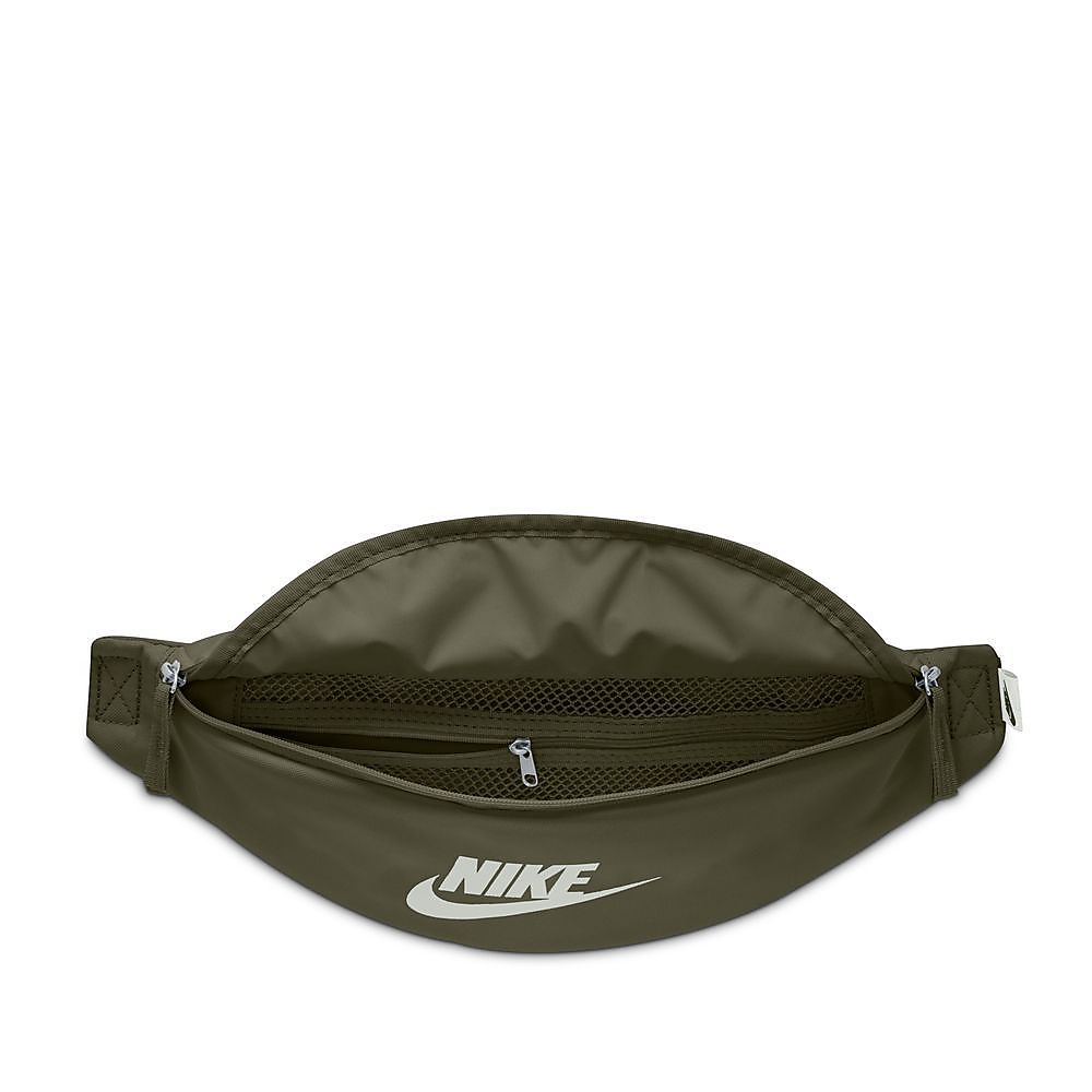 ナイキ ヘリテージ ウエスト パック